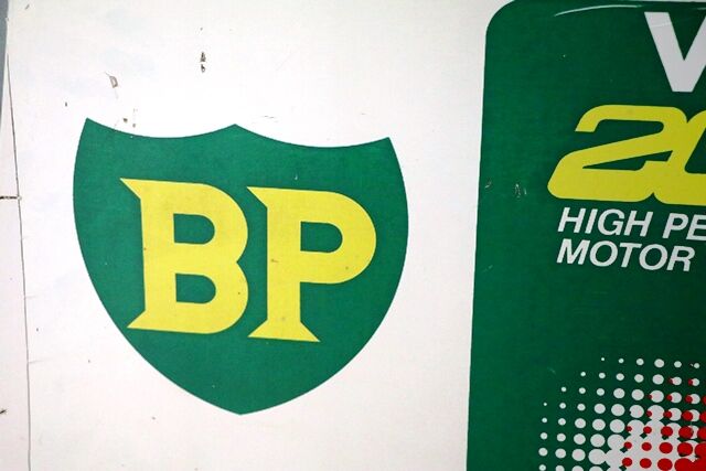 Original BP Visco 2000 Double Sided 10 Bottle Oil Rack