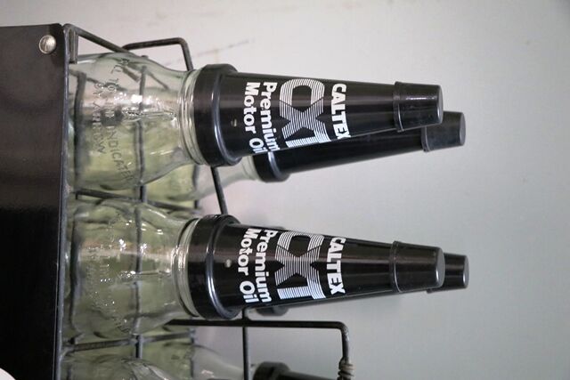 Original Caltex CXT Motor Oil Double Sided 10 Bottle Rack