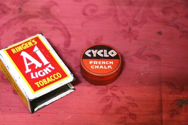 Small Vintage CYCLO French Chalk Tin