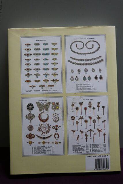 Victorian Jewllery a Compendium of Over Four Thosand Pieces of Jewellery 