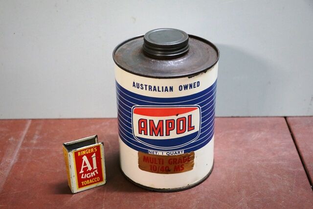 Vintage AMPOL Multi Grade  1040 MS 1 quart Oil Can