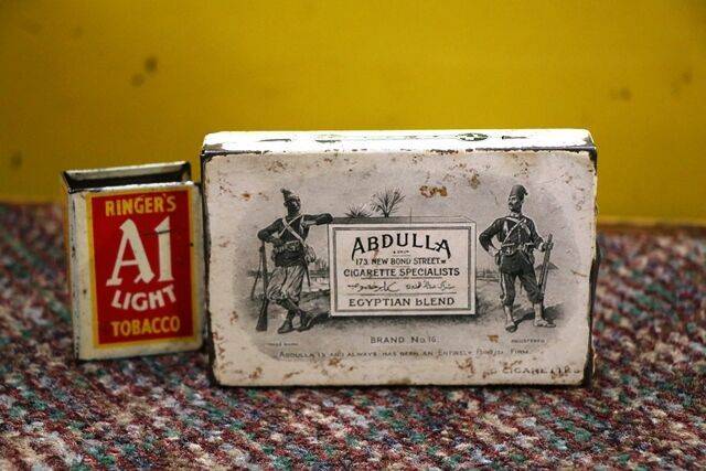 Vintage Abdulla Cigarette Tin Paper Label 