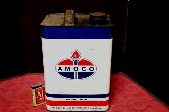 Vintage Amoco One Gallon Oil Tin