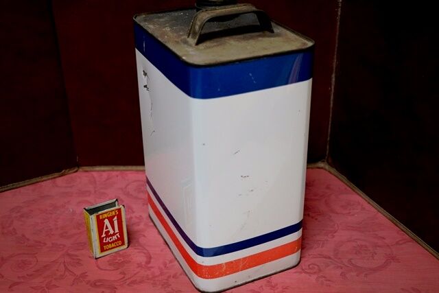 Vintage Amoco One Gallon Oil Tin