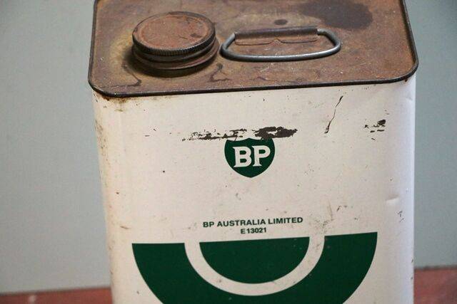 Vintage BP Aust 5 litres Oil Tin