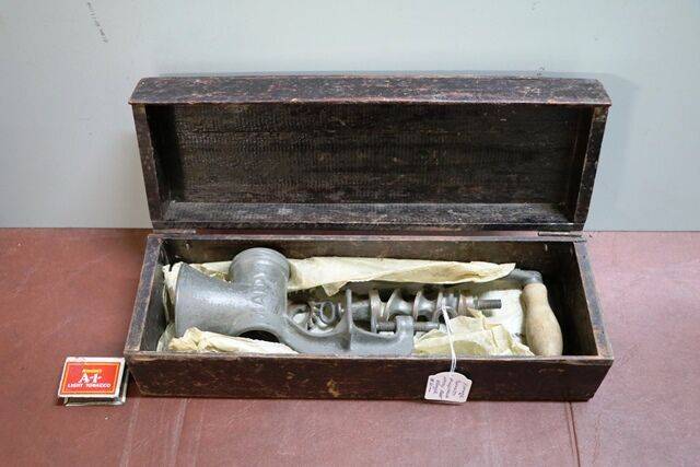 Vintage Boxed Husqvarna Handy Meat Grinder  Mincer 