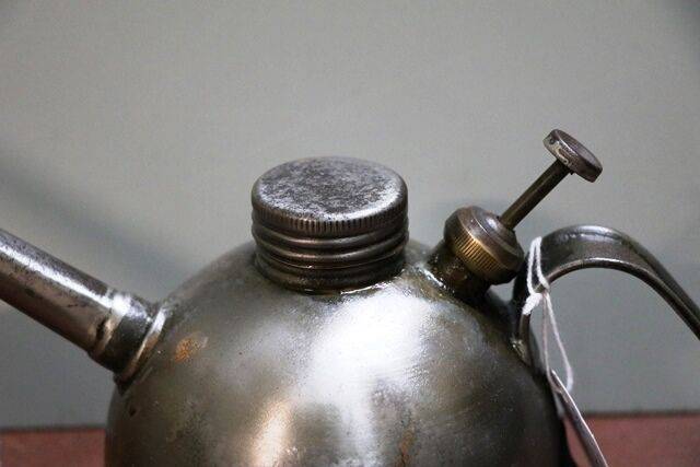 Vintage Braimeand39s Dome Shape Oiler