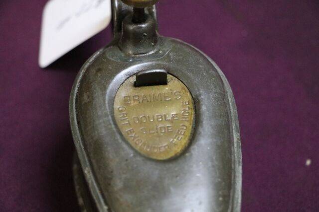 Vintage Braimeand39s Double Slide Grit Excluder Feed Hole Oiler 