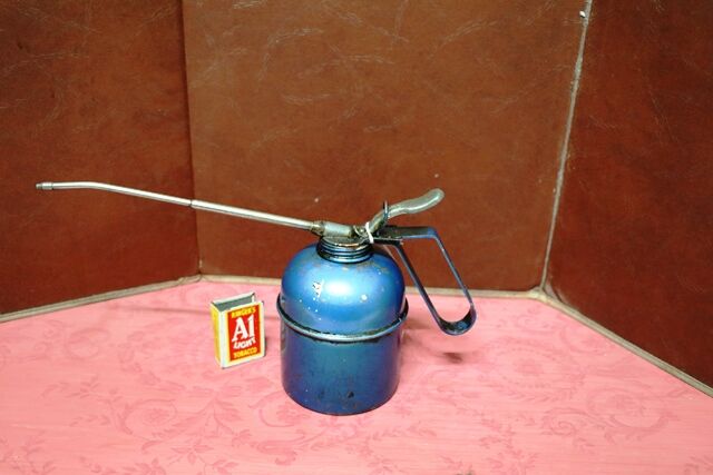 Vintage Brevettato Italy Pump Action Oiler