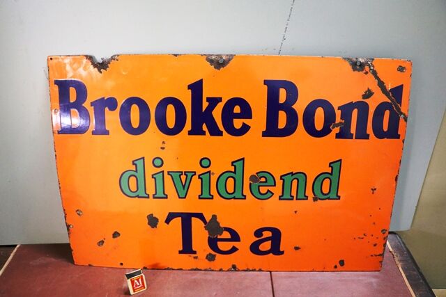 Vintage Brooke Bond Dividend Tea Enamel Sign 