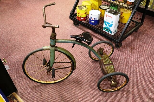 Vintage CYCLOP Childs Trike in Original Condition