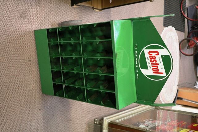 Vintage Castrol Wakefield 