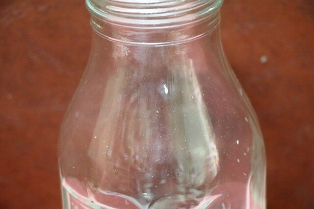 Vintage Castrol Wakefield 1 qrt Embossed Bottle