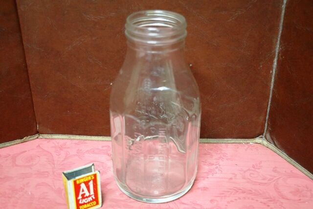 Vintage Castrol Wakefield 1 qrt Embossed Bottle