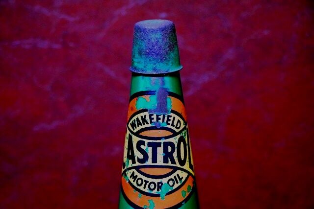 Vintage Castrol Wakefield Embossed Bow Tie Quart Oil Bottle