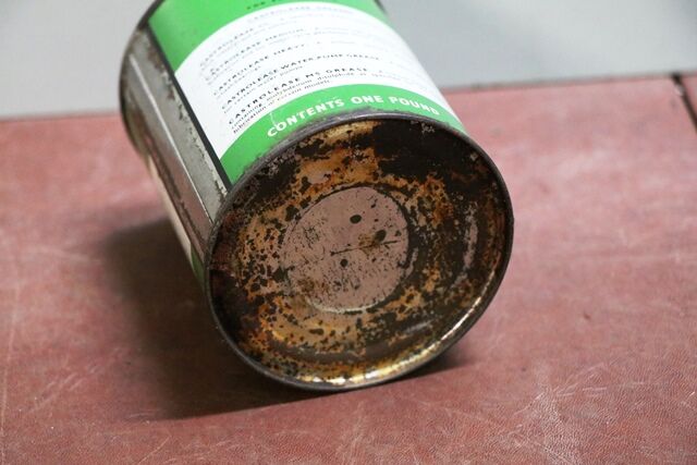 Vintage Castrol Z Castrolease Medium Grease 1 Pound Tin