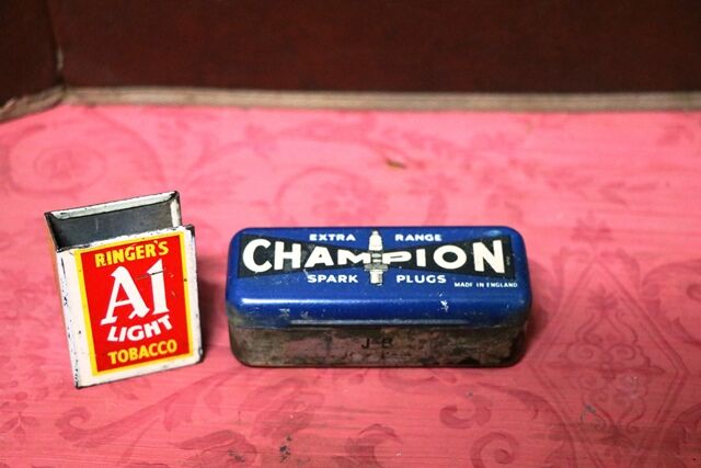 Vintage Champion Extra Range Spark Plug Tin