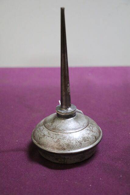Vintage Cone Shape Can Oiler 