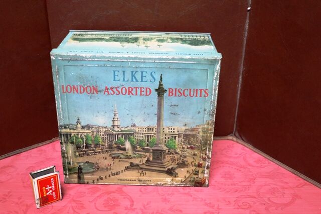 Vintage ELKES London Biscuits Pictorial Tin 