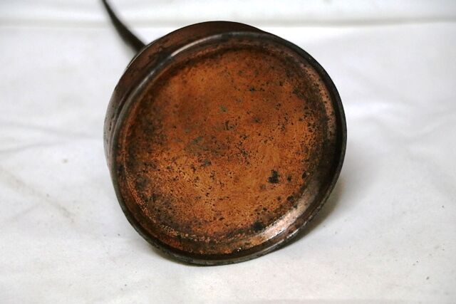 Vintage Embossed Singer Thumb Pump Oiler with 312 Spout