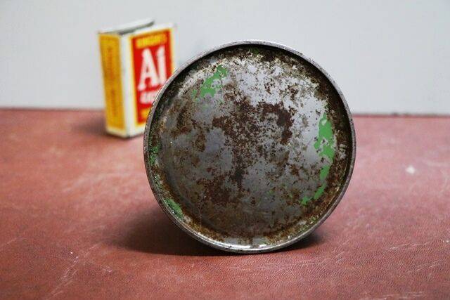 Vintage English Made Dependence Oiler