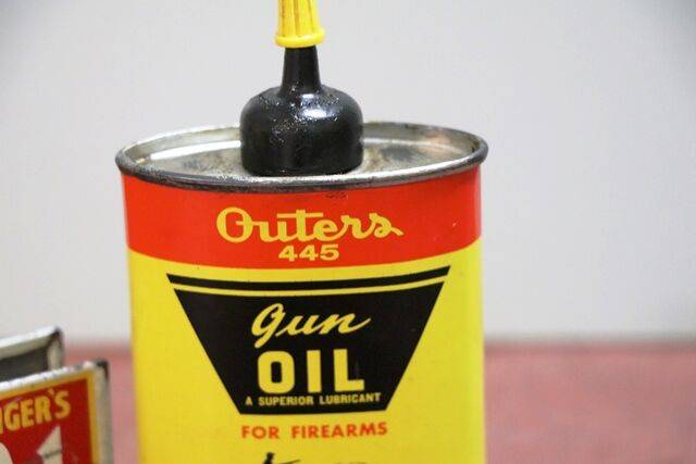 Vintage Handy Oiler Outers 445 Gun Oil