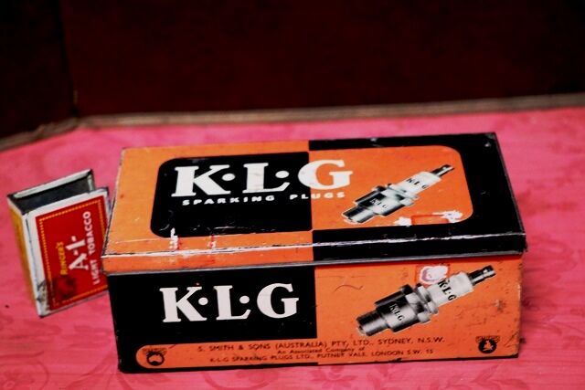 Vintage KLG F50 Spark Plug Part Pictorial Tin