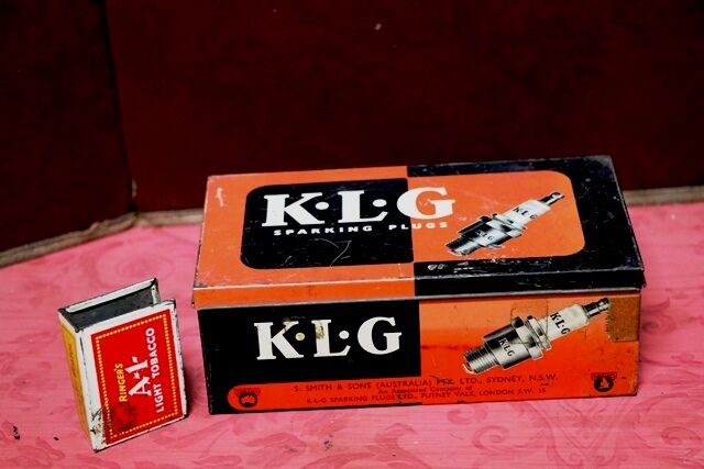 Vintage KLG FE20 Part Pictorial Tin