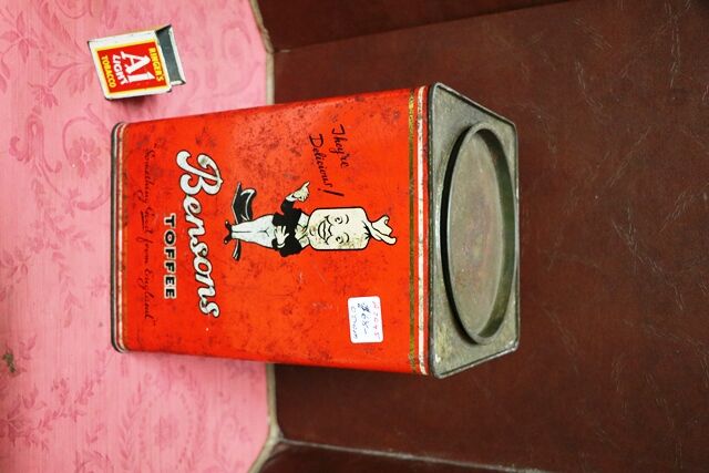 Vintage Pictorial Bensons Toffee Tin