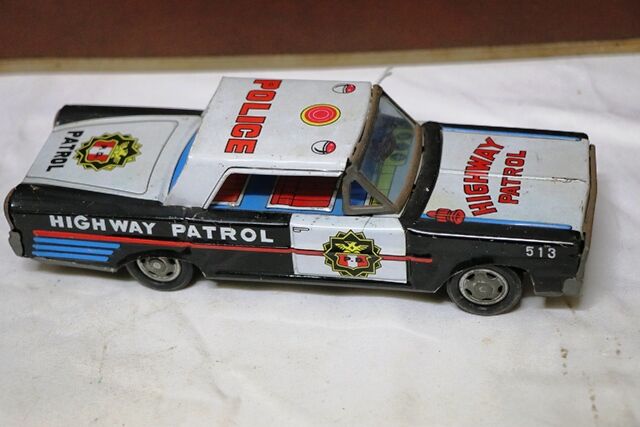 Vintage Police Highway Patrol 513 Tin Toy