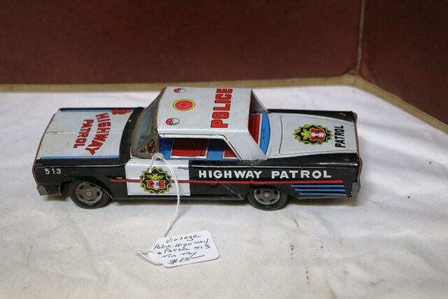 Vintage Police Highway Patrol 513 Tin Toy