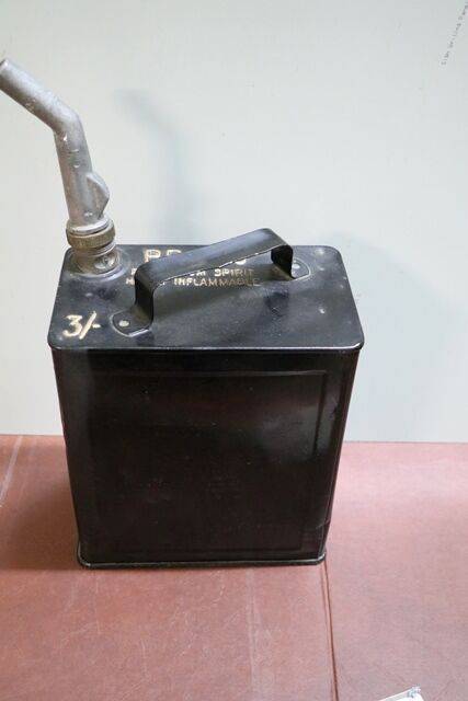 Vintage Pratts 2 Gallon Fuel Can with pouring Spout 