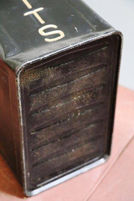 Vintage Pratts 2 Gallon Fuel Can with pouring Spout 