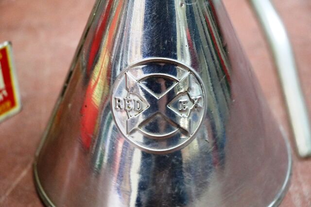 Vintage REDeX Stainless Conical Additive Dispenser