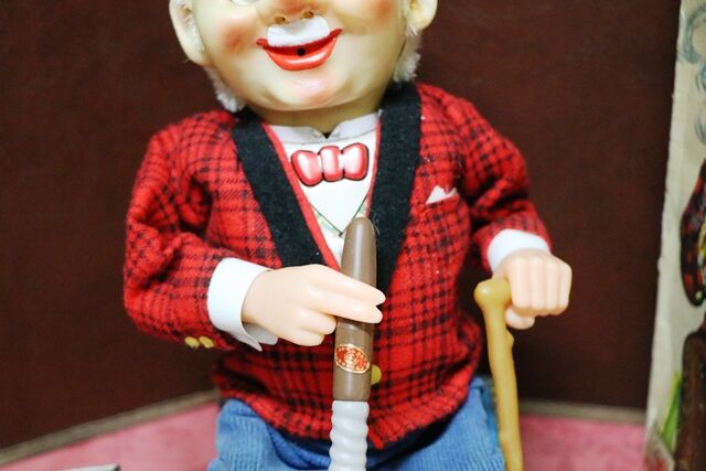 Vintage Rosko McGregor Tin Toy Cigar Smoking Scotsman 