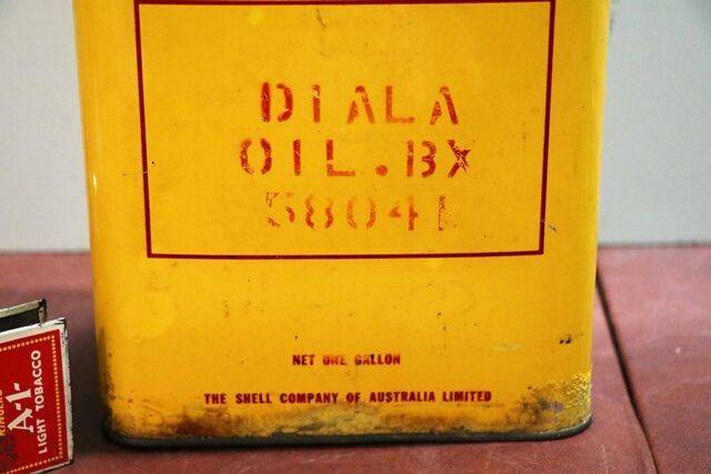 Vintage Shell Diala Oil BX One Gallon Tin