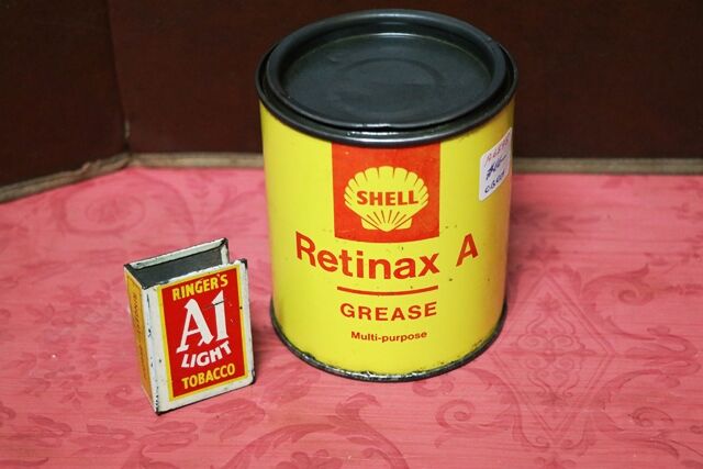 Vintage Shell Retinax and39A 1lb Grease Tin
