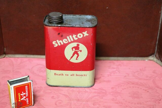 Vintage Shelltox 15 fluid oz Tin