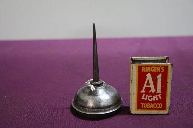 Vintage Small Can Oiler 