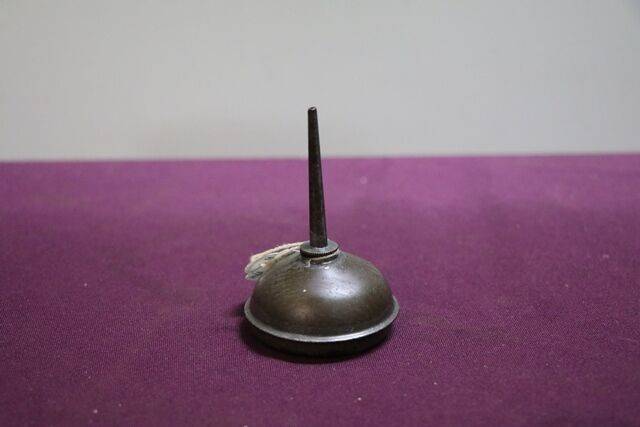 Vintage Small Can Oiler 