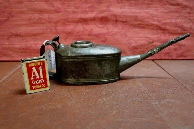 Vintage TEBladon Boat Shape Oiler