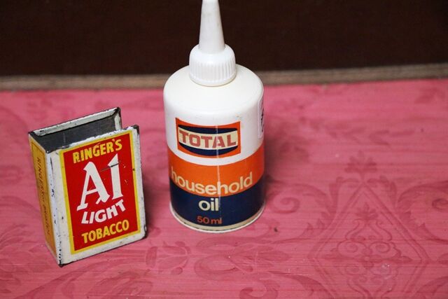 Vintage TOTAL Plastic Household Oil Oiler
