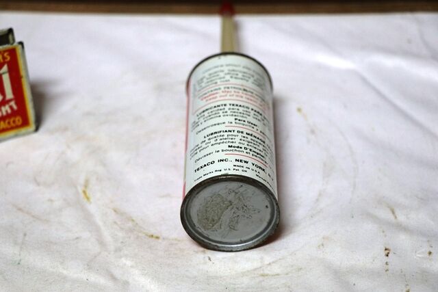 Vintage Texaco Home Lubricant 4 oz Tin