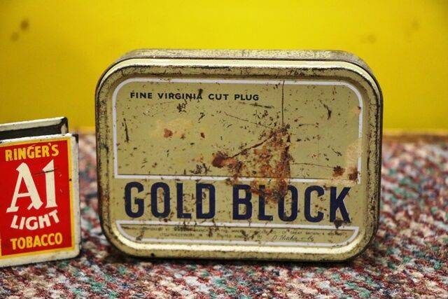 Vintage Tobacco Tin Gold Block Pipe Tin