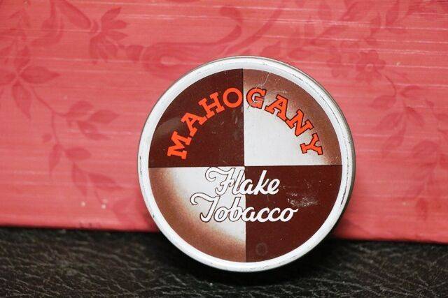 Vintage Tobacco Tin Mahogany Flake 1 oz Tin