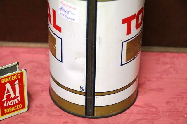 Vintage Total Gold Ringed 1qrt Oil Tin 