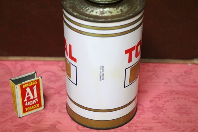 Vintage Total Gold Ringed 1qrt Oil Tin 