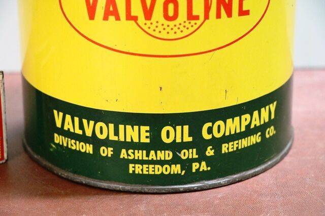 Vintage Valvoline 5 pounds Grease Tin