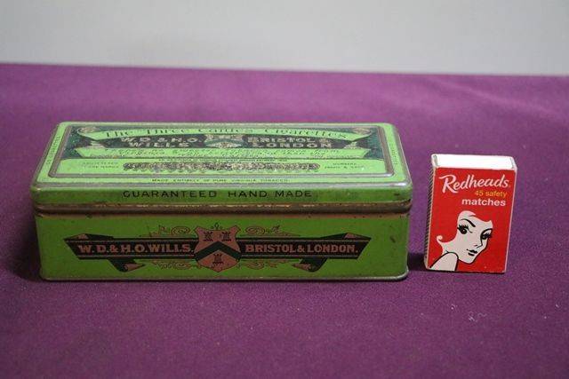 Virginia Tobacco WDandHO Wills The andquotThree Caftles andquot Cigarettes Tin