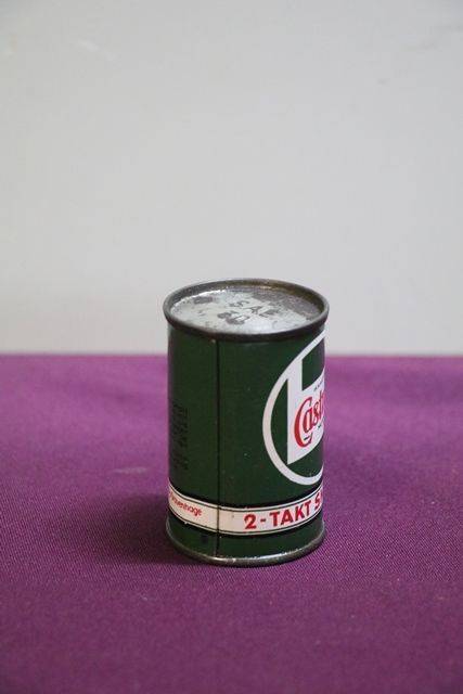 Wakefield Castrol Z SAE 30 Motor Oil 2Takt Smering Tin 